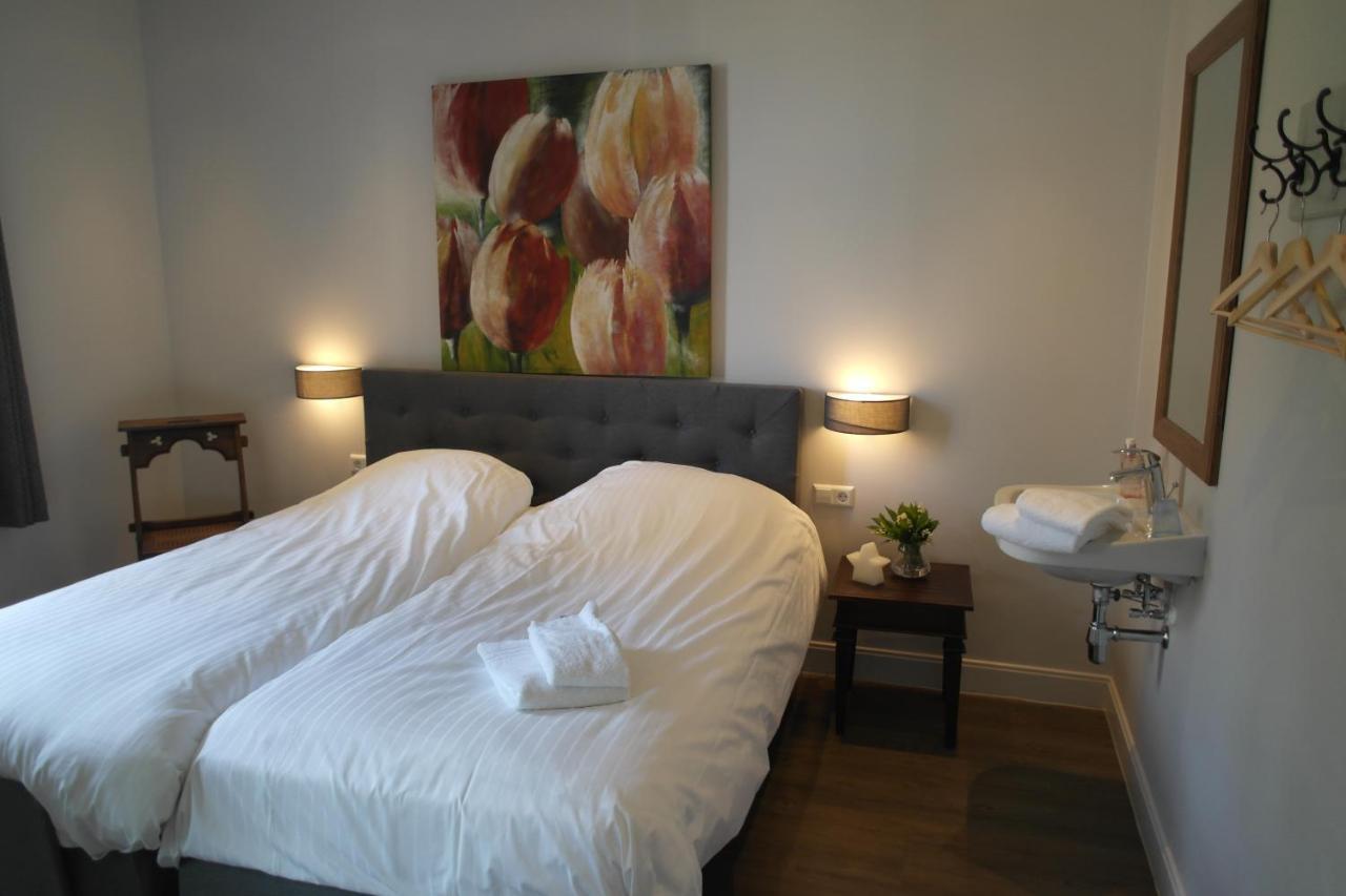 B&B Groepsaccommodatie De Pastorie Lage Mierde Ngoại thất bức ảnh