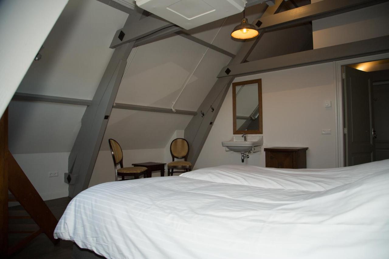 B&B Groepsaccommodatie De Pastorie Lage Mierde Ngoại thất bức ảnh